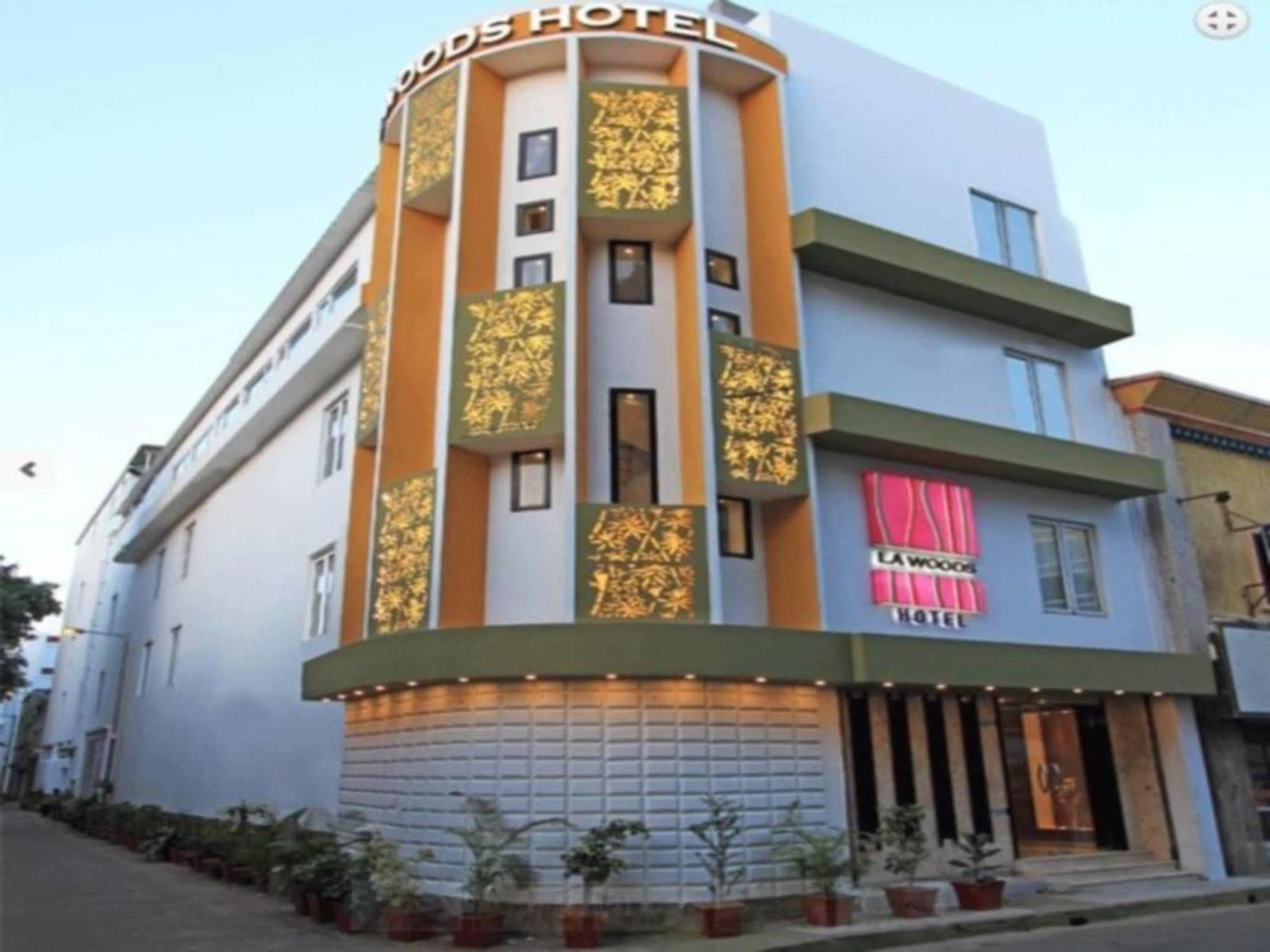 La Woods Hotel Chennai Ngoại thất bức ảnh